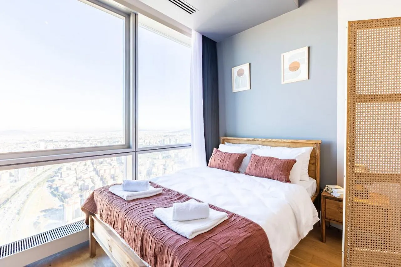 Studio Flat With Panoramic City View In Atasehir Apartment Istanbul