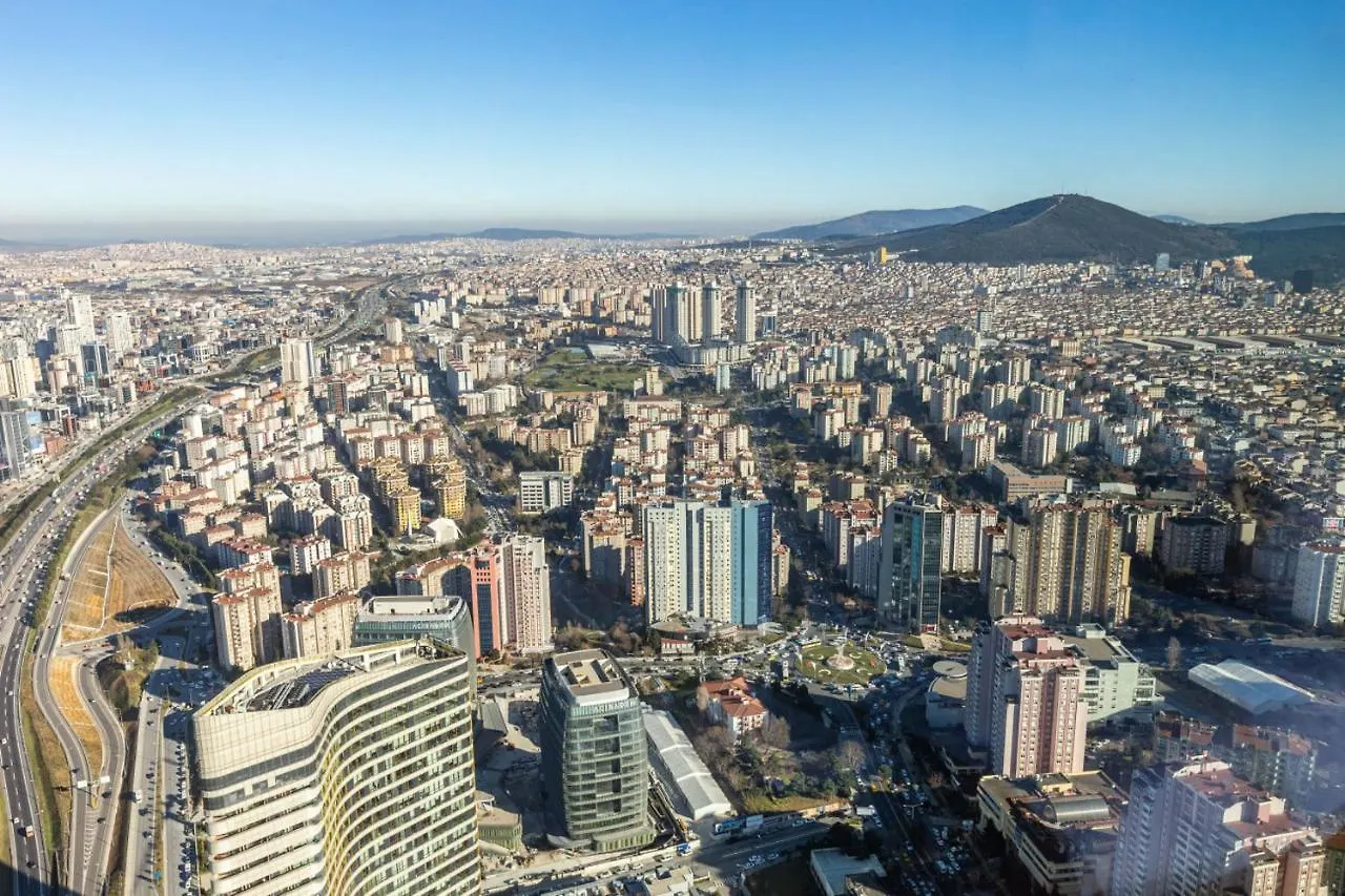 Studio Flat With Panoramic City View In Atasehir Apartment Istanbul