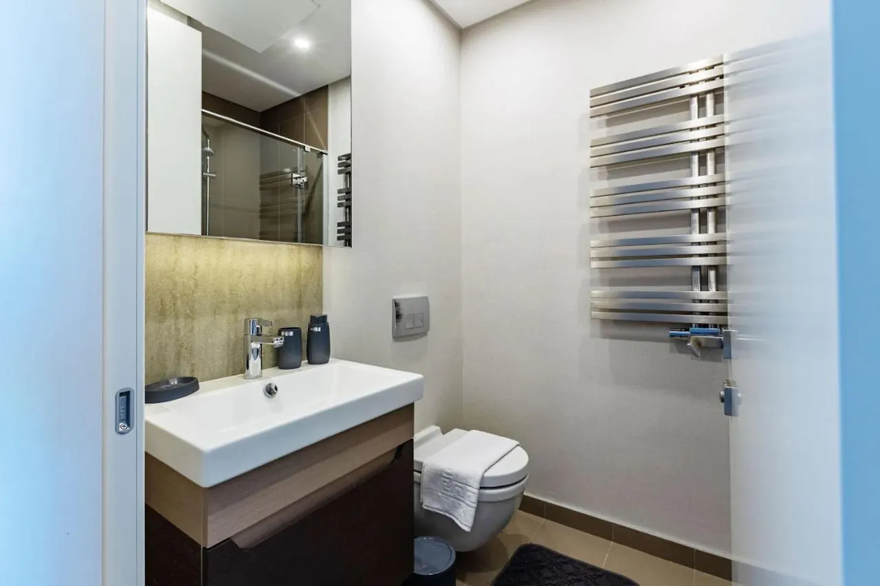Studio Flat With Panoramic City View In Atasehir Apartment Istanbul
