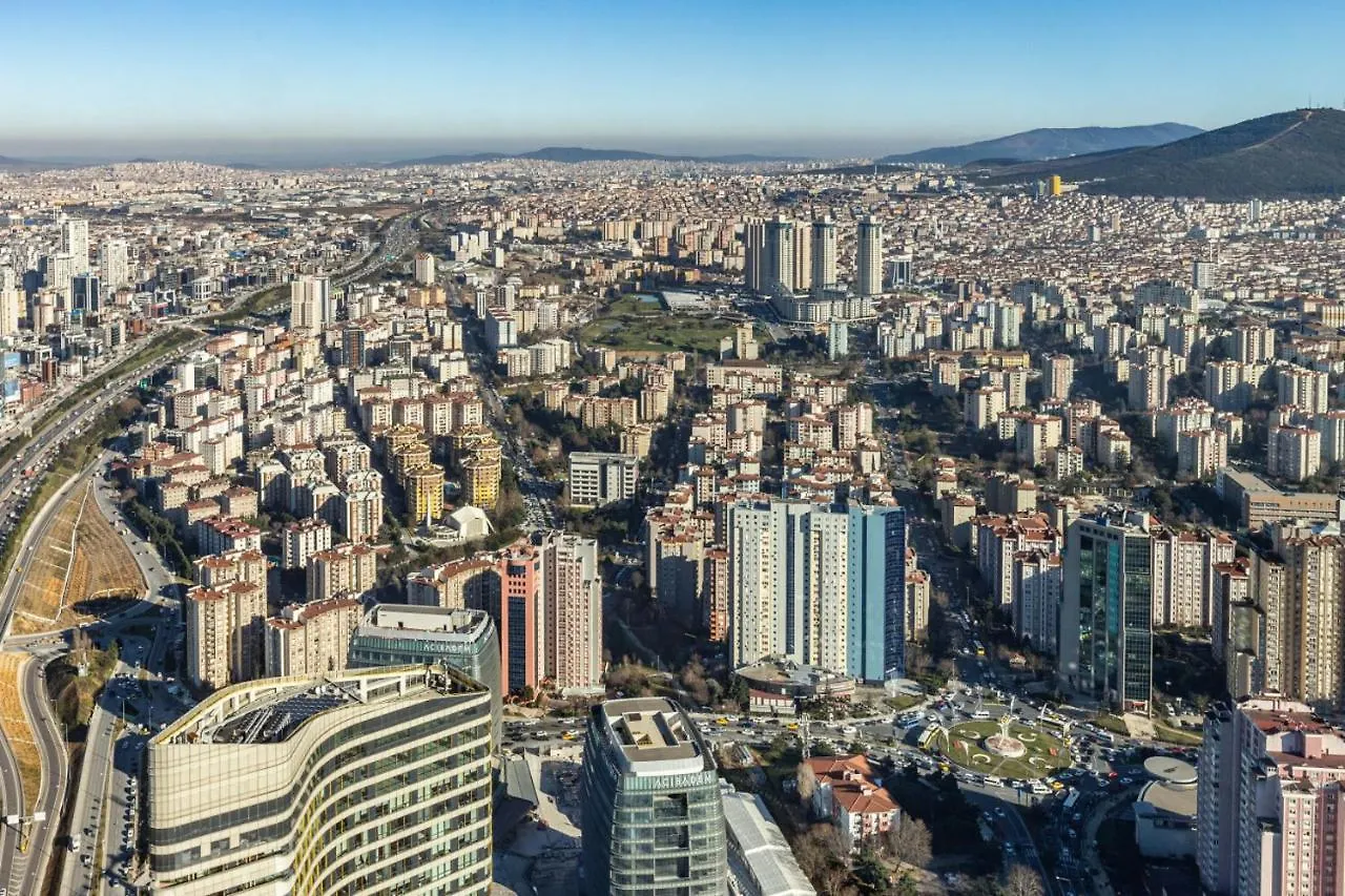 Studio Flat With Panoramic City View In Atasehir Apartment Istanbul