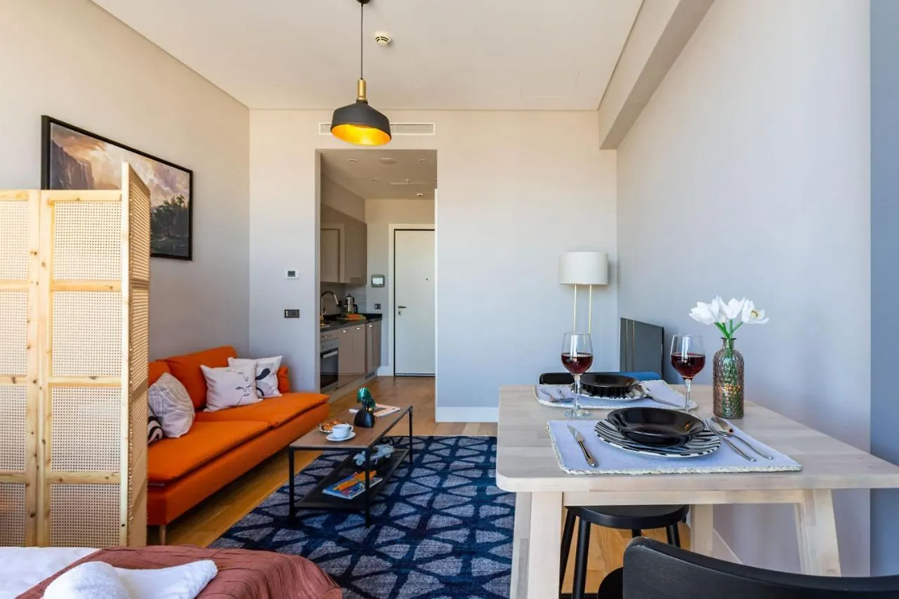 Studio Flat With Panoramic City View In Atasehir Apartment Istanbul